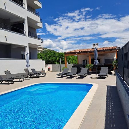Villa Apartment Aa 2 Trogir Luaran gambar