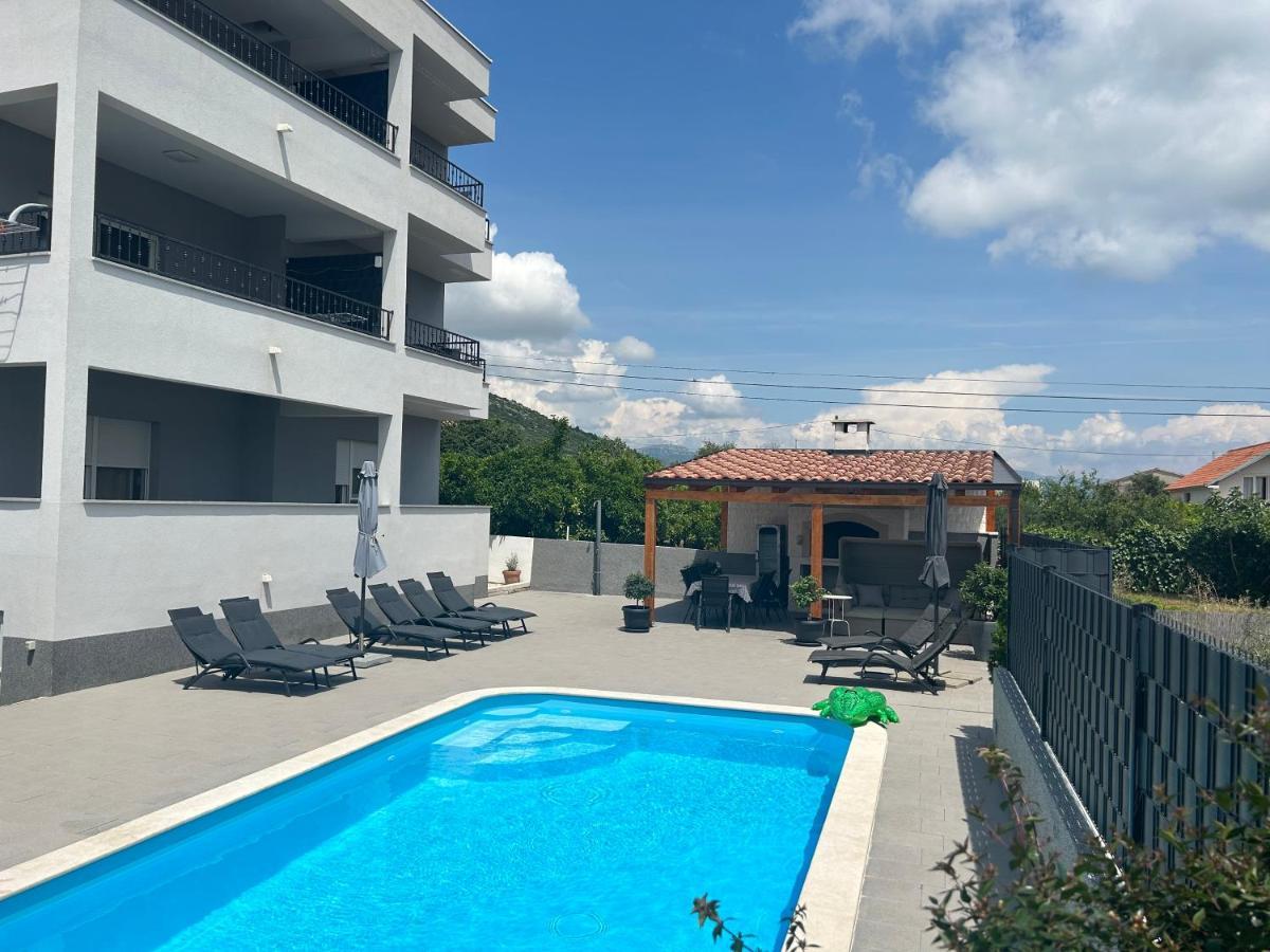 Villa Apartment Aa 2 Trogir Luaran gambar