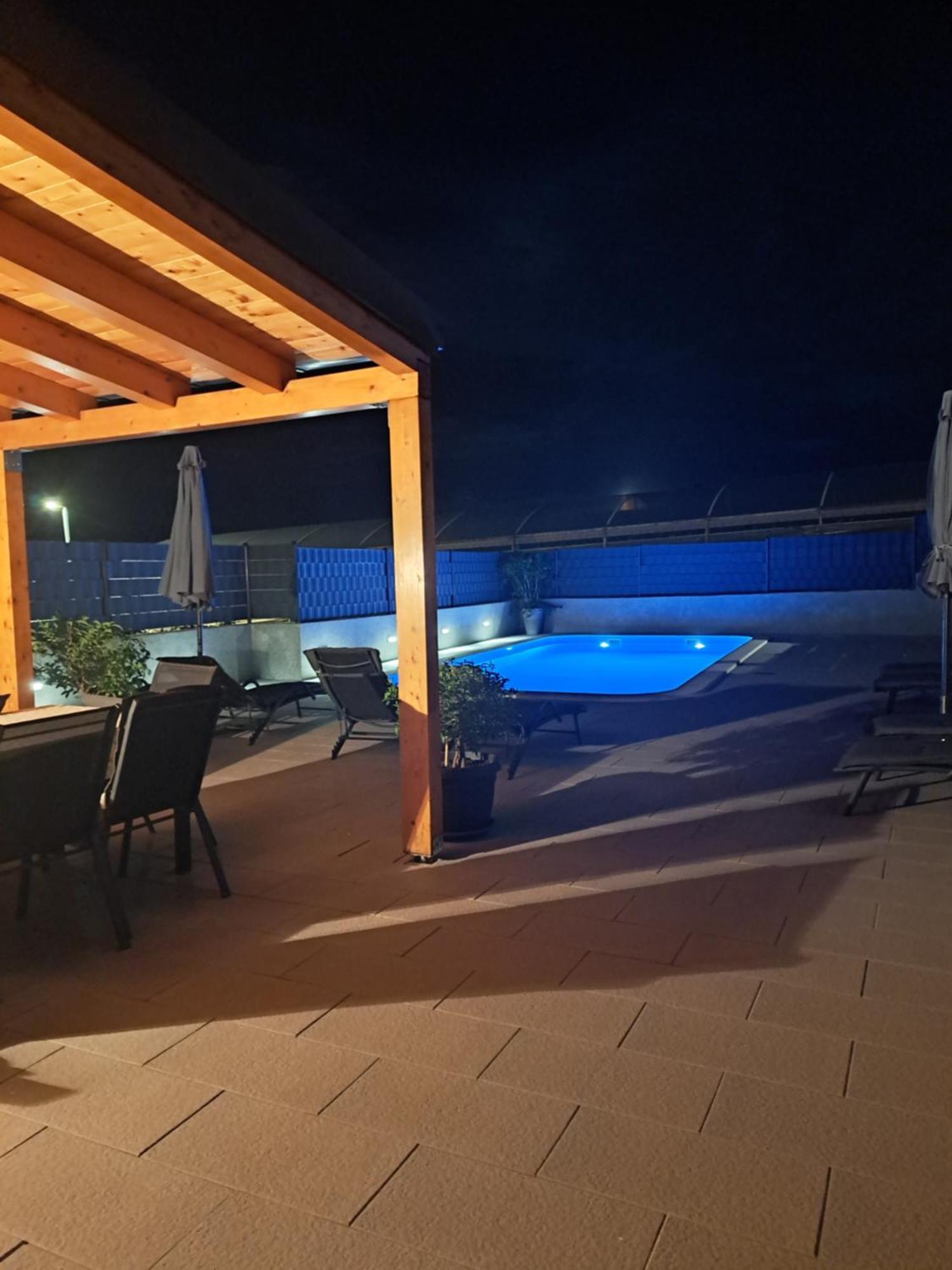 Villa Apartment Aa 2 Trogir Luaran gambar