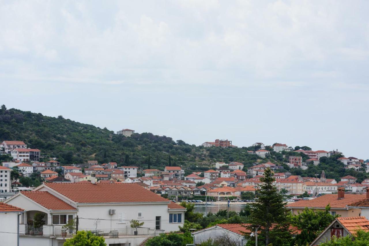 Villa Apartment Aa 2 Trogir Luaran gambar