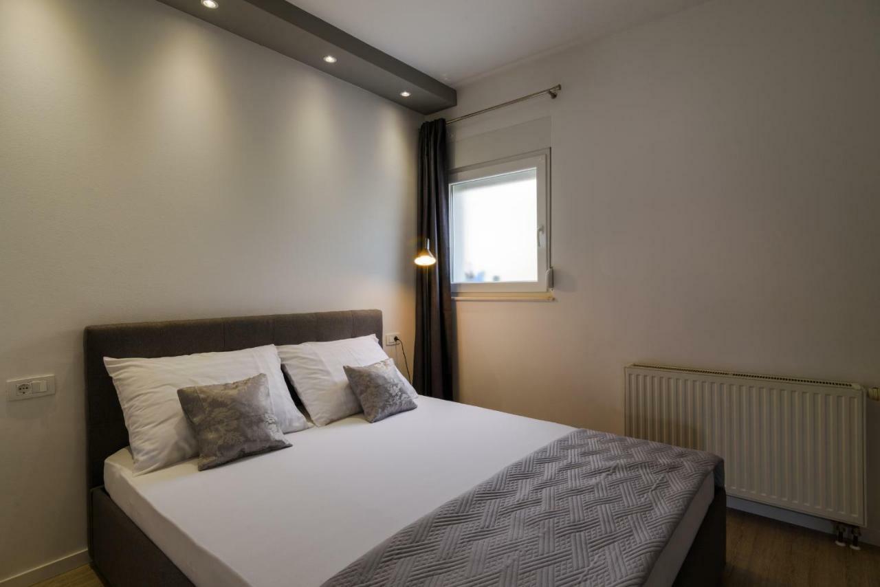 Villa Apartment Aa 2 Trogir Luaran gambar