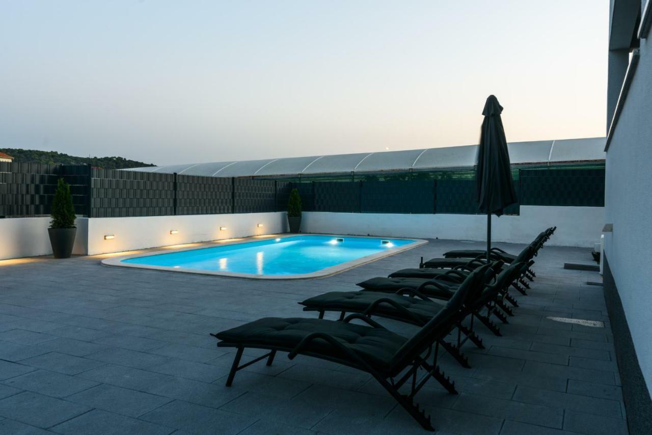 Villa Apartment Aa 2 Trogir Luaran gambar