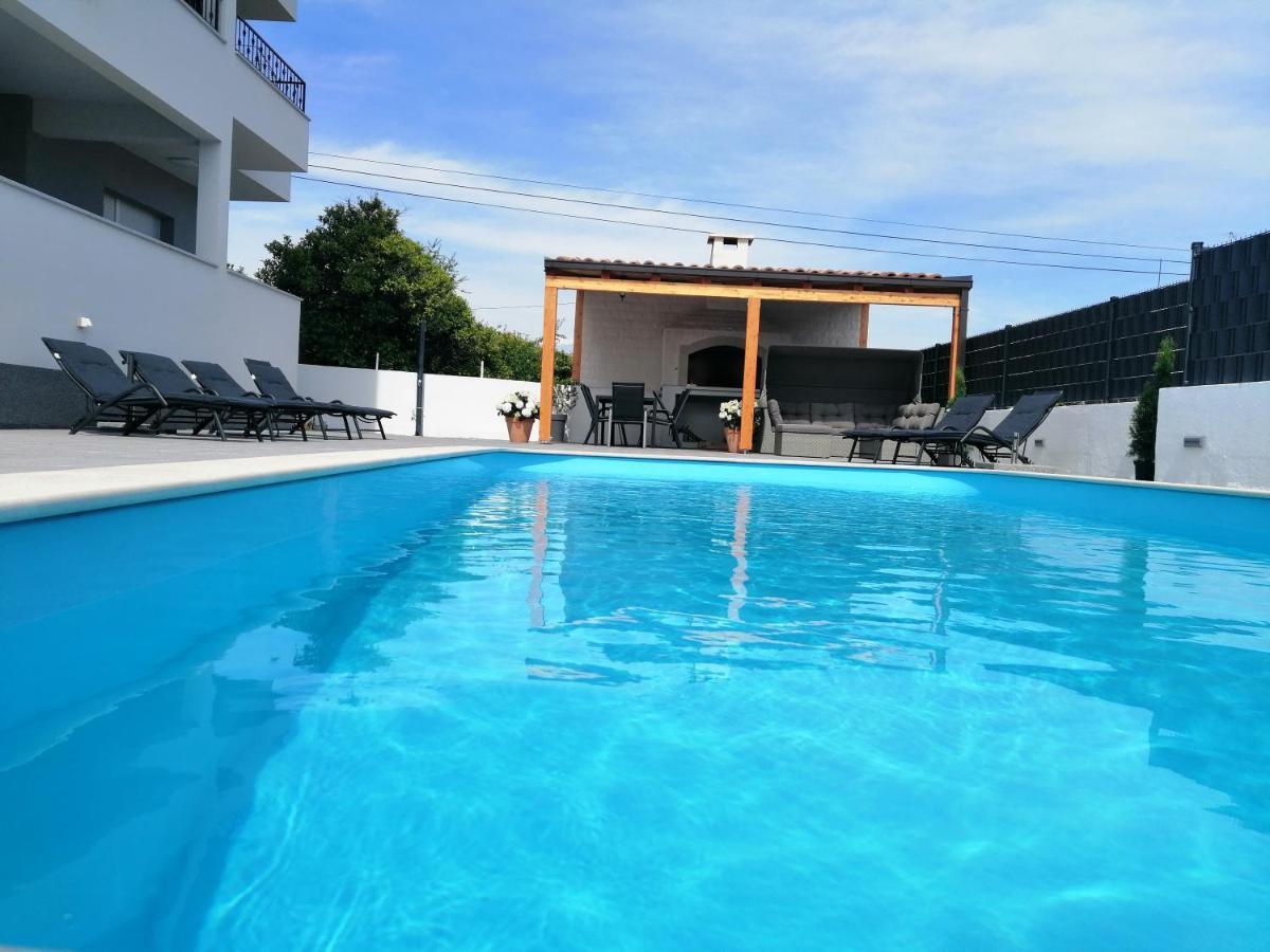 Villa Apartment Aa 2 Trogir Luaran gambar